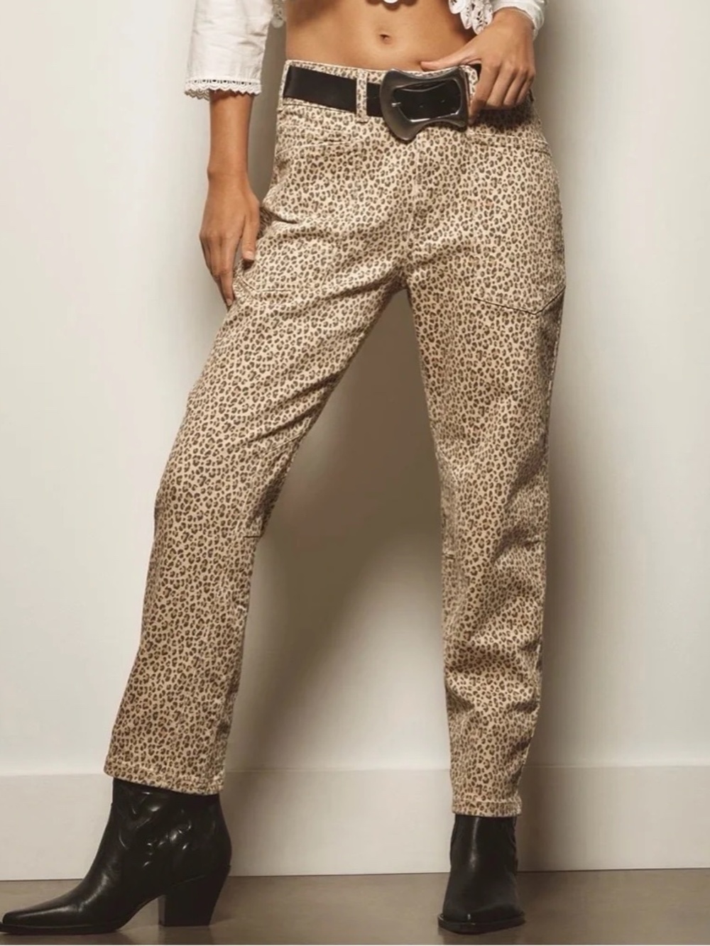 Anthropologie Pilcro Leopard Print High-Rise Pants in Tan and Brown Size 26